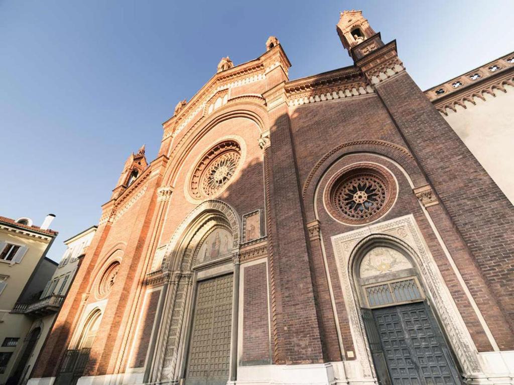 Отель The Unique Brera Милан Экстерьер фото